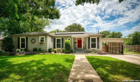 108 CHEVY CHASE DR