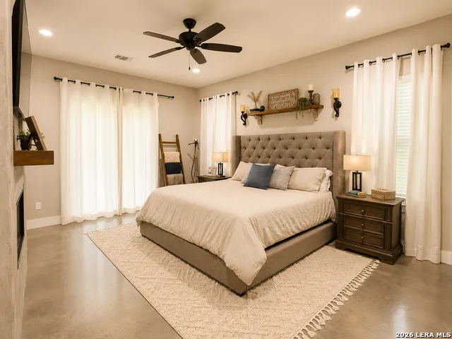 1805 San Jacinto Castroville, TX 78009