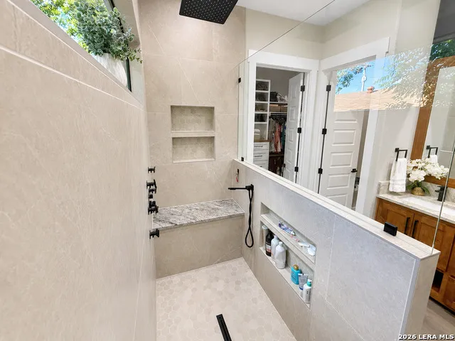 1805 San Jacinto Castroville, TX 78009