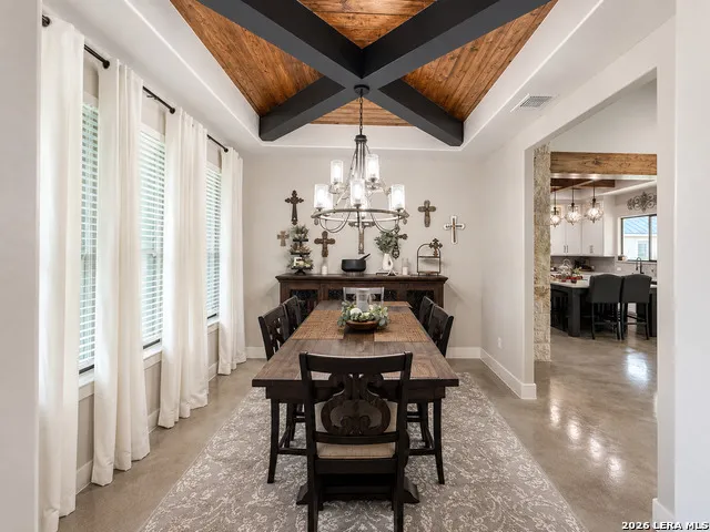 1805 San Jacinto Castroville, TX 78009