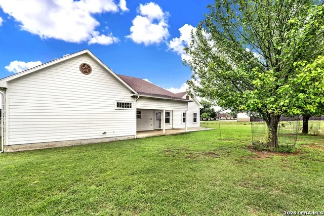 174 Edgewood Bandera, TX 78003