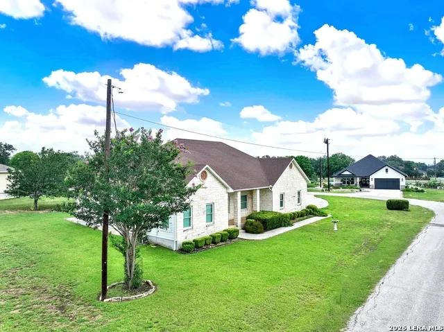 174 Edgewood Bandera, TX 78003