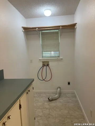 1640 Lonesome Canyon Lake, TX 78133