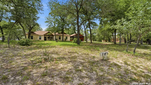 105 Wild Stallion La Vernia, TX 78121