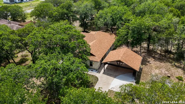 105 Wild Stallion La Vernia, TX 78121