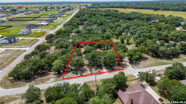 105 Wild Stallion La Vernia, TX 78121