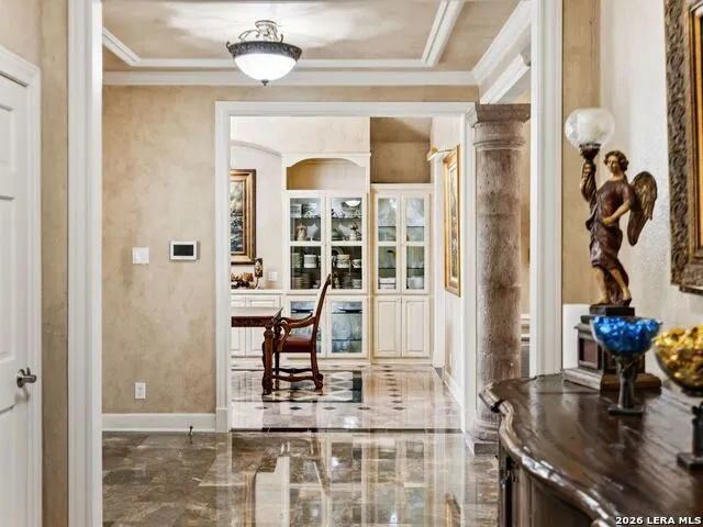 2 Galleria Drive San Antonio, TX 78257