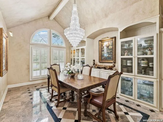 2 Galleria Drive San Antonio, TX 78257