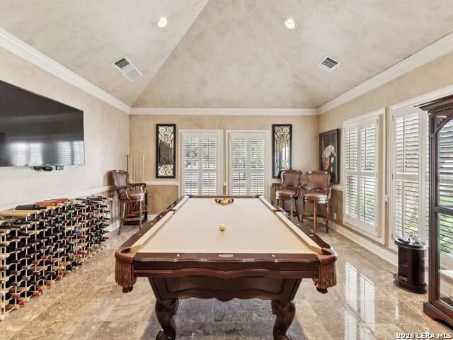 2 Galleria Drive San Antonio, TX 78257