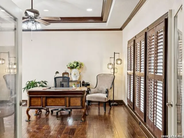 2 Galleria Drive San Antonio, TX 78257