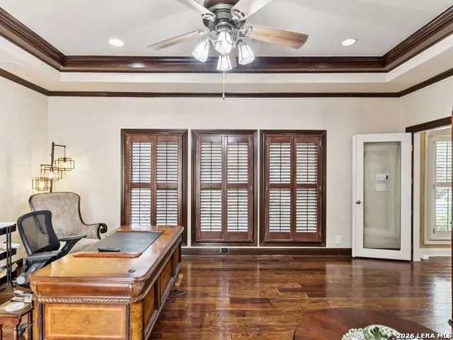 2 Galleria Drive San Antonio, TX 78257