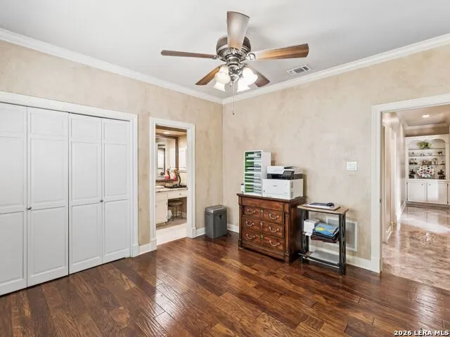 2 Galleria Drive San Antonio, TX 78257