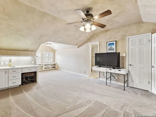 2 Galleria Drive San Antonio, TX 78257