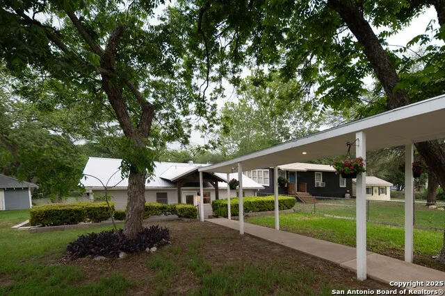 526 Cypress McQueeney, TX 78123