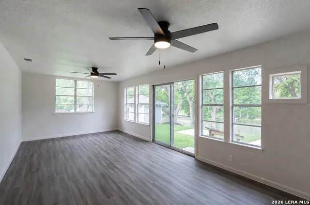 526 Cypress McQueeney, TX 78123