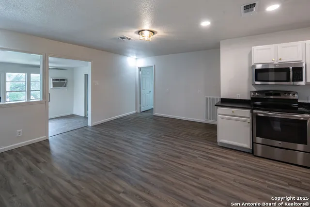526 Cypress McQueeney, TX 78123