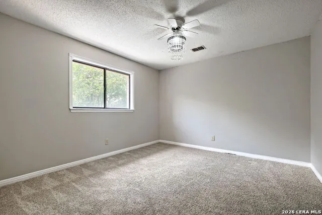 8440 Phoenix Ave Selma, TX 78154