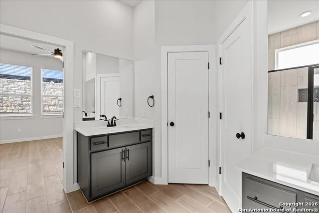 1910 PINING ST New Braunfels, TX 78132