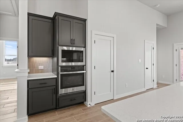 1910 PINING ST New Braunfels, TX 78132