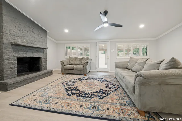 618 Sonnet San Antonio, TX 78216