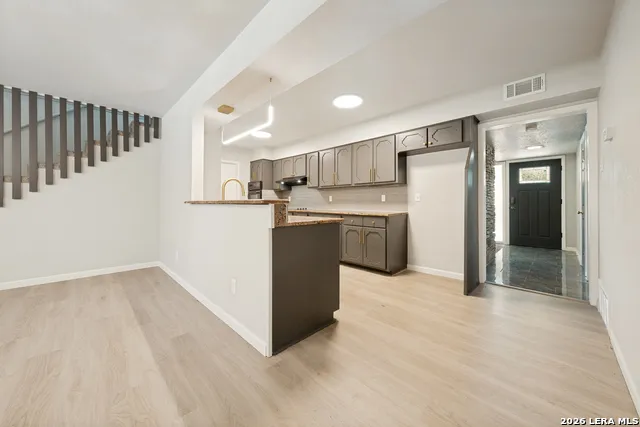 618 Sonnet San Antonio, TX 78216
