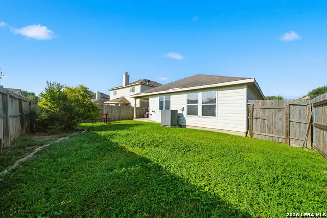 11823 Briarton Pass San Antonio, TX 78254