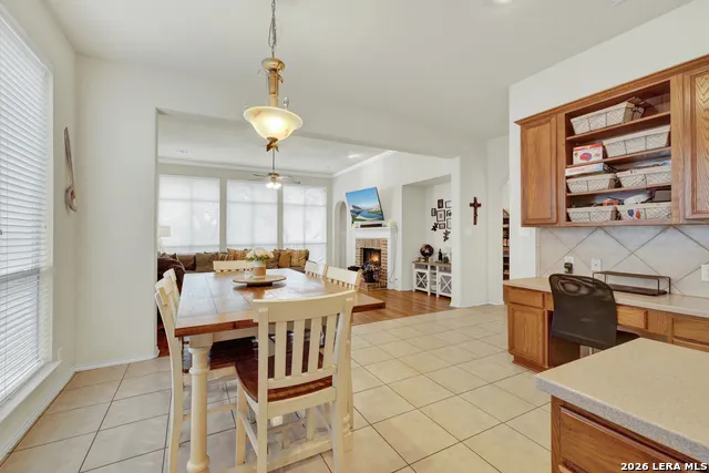 2536 Woodbridge way Schertz, TX 78154