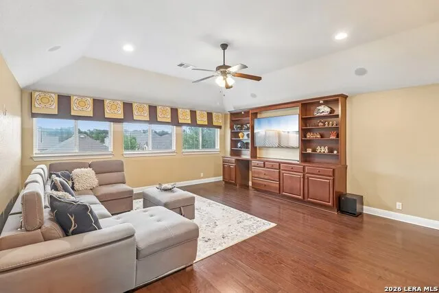 28718 Front Gate Boerne, TX 78015