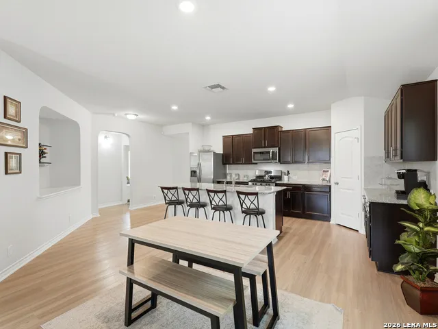 831 Red Crossbill San Antonio, TX 78253