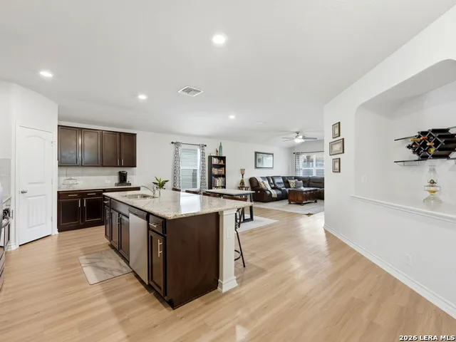 831 Red Crossbill San Antonio, TX 78253