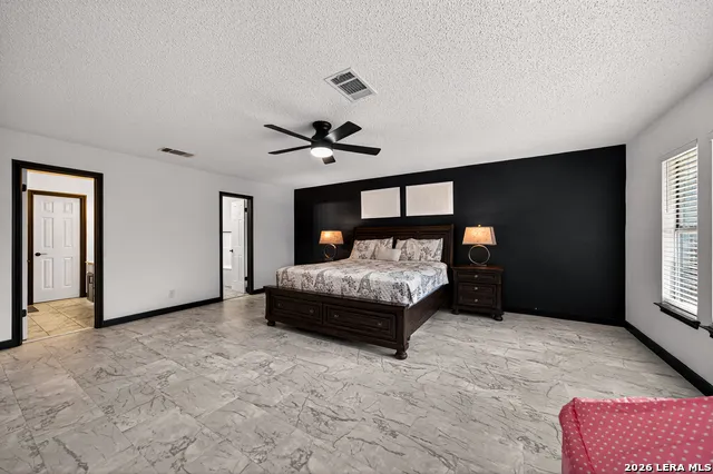 17507 EMERALD CANYON DR San Antonio, TX 78232