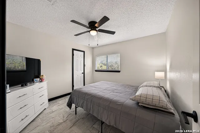 17507 EMERALD CANYON DR San Antonio, TX 78232