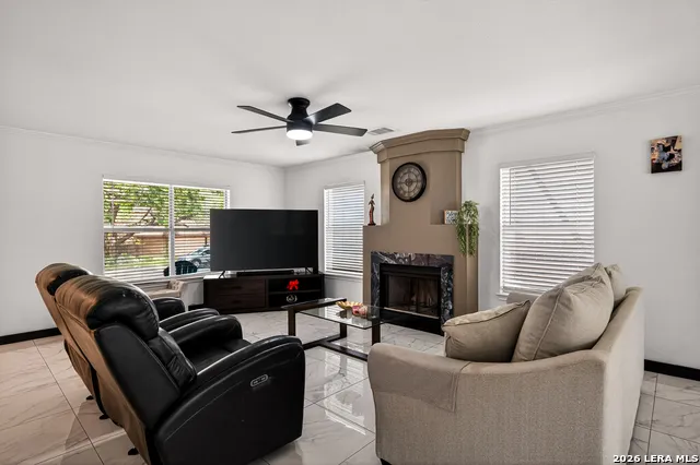 17507 EMERALD CANYON DR San Antonio, TX 78232