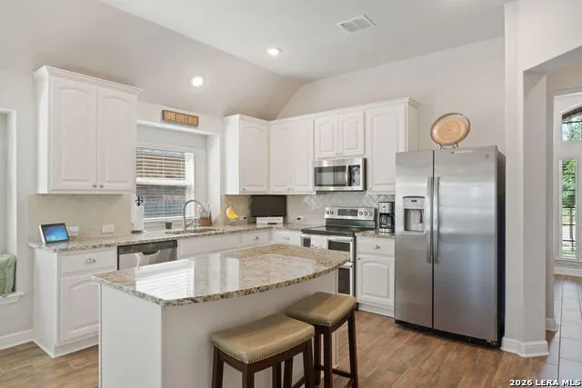 340 Cortijo Cibolo, TX 78108