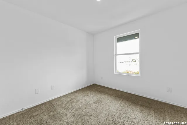 3307 GLACIER BLF Kerrville, TX 78028