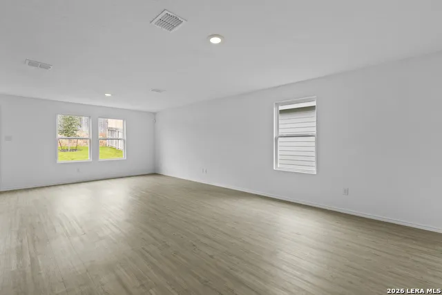 3307 GLACIER BLF Kerrville, TX 78028