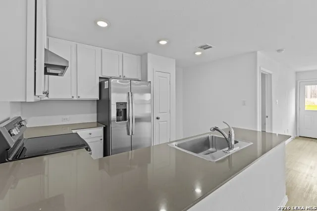 3307 GLACIER BLF Kerrville, TX 78028