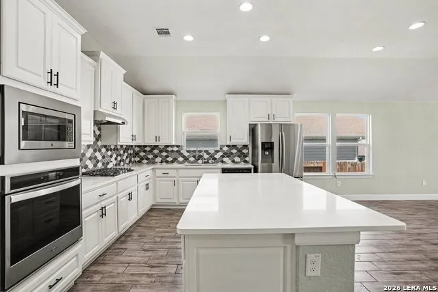 6506 Crockett Cv Schertz, TX 78108