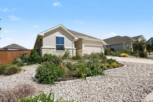 6506 Crockett Cv Schertz, TX 78108