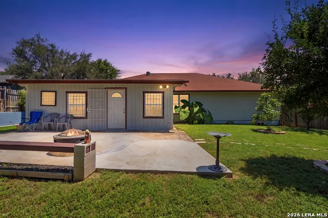 5815 Lake Wind St San Antonio, TX 78222