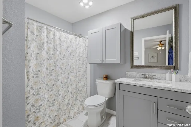 5815 Lake Wind St San Antonio, TX 78222