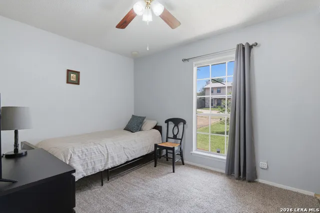5815 Lake Wind St San Antonio, TX 78222
