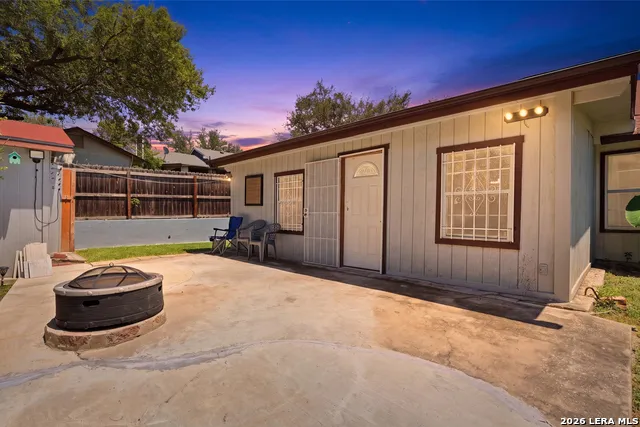 5815 Lake Wind St San Antonio, TX 78222