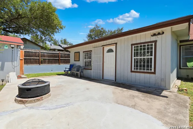 5815 Lake Wind St San Antonio, TX 78222