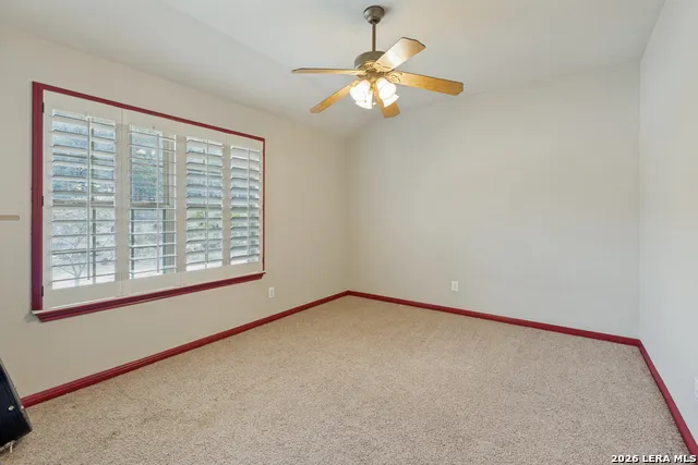 421 Armadillo Trail Dr E Comfort, TX 78013