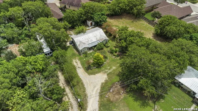 1521 S MESQUITE AVE New Braunfels, TX 78130