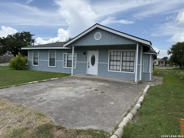 108 MARILYN DR Gregory, TX 78359
