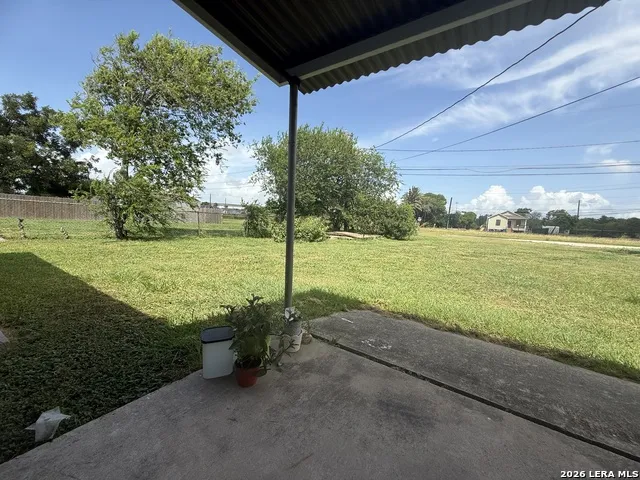108 MARILYN DR Gregory, TX 78359