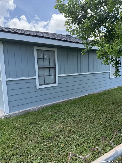 108 MARILYN DR Gregory, TX 78359