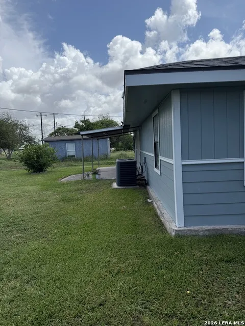 108 MARILYN DR Gregory, TX 78359